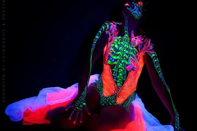 Glow In The Dark Wallpapers Also Glow In The Dark Neon Splatter ...