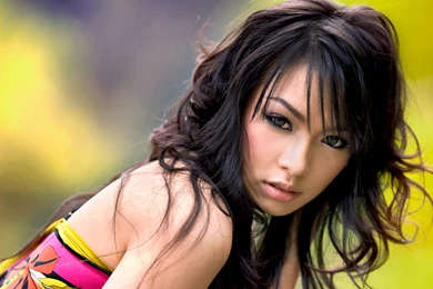Photo 4 Free: Beautiful Asian Girls Widescreen Wallpapers Pack 1