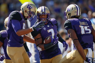 WASHINGTON HUSKIES College Football Wallpapers