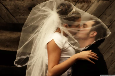 Wedding Kiss HD Desktop Wallpapers : High Definition : Fullscreen ...