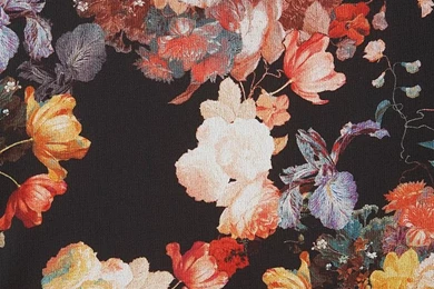 Colour Combo Black, Greys, Salmon Pink And Oranges.