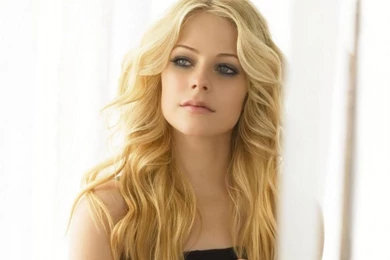 Beautiful Blonde Images Wallpapers