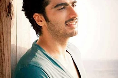 Download Arjun Kapoor Style Bollywood Fashion Handsome Wallpapers ...