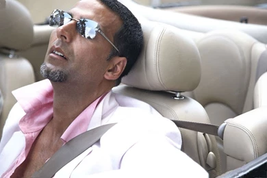 Akshay Kumar Wallpapers Free Download