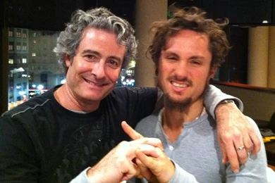 John Butler Trio Front Man With An Acoustic Guitar And A Seymour ...