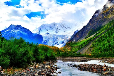 50 Beautiful Mountain Photos And Wallpapers
