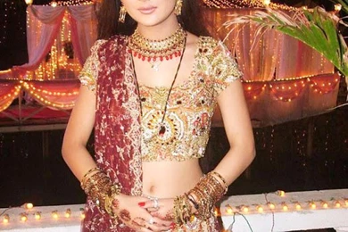 Sara Khan HD Wallpapers Free Download ~ Bollywood HD Wallpapers 2015