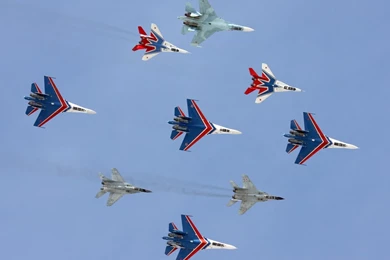 Sukhoi Su 27 Flanker Among Fire Flare Aircraft Wallpapers 3684