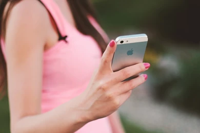 A Girl With A Car In A Travel HD Wallpapers. 4K Wallpapers