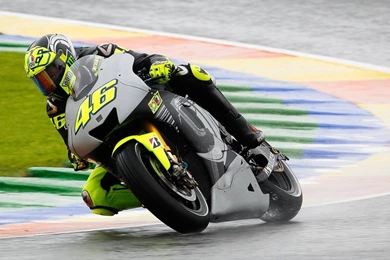 Moto Gp Valentino Rossi Yamaha M1 The Doctor Wallpapers ...