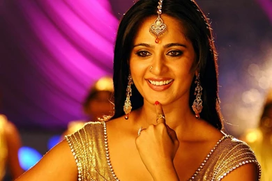 Anushka Shetty Is Famous Glamour Actress High Quality Wide ...