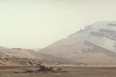 I Spliced The New Trailer's Opening Pan Together Into A 3840x1080 ...