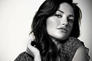 Minka Kelly Attractive Charming Beautiful Face Black And White ...