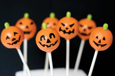 Halloween Cake Pops For Kids HD Wallpapers