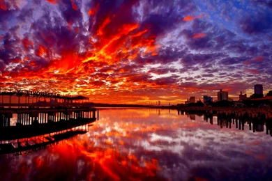 DRAMATIC SUNSET WALLPAPER   (