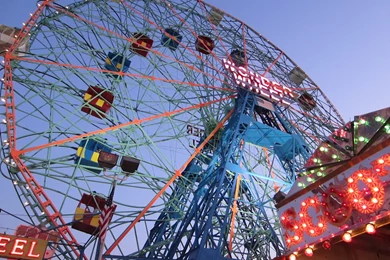 Coney Island Ferris Wheel   Typta.com