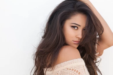 Shay Mitchell HD Wallpapers