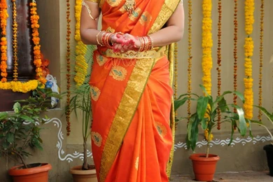 RUDHRAMADEVI ANUSHKA SHETTY HD WALLPAPER ~ Tamil Movie Stills ...