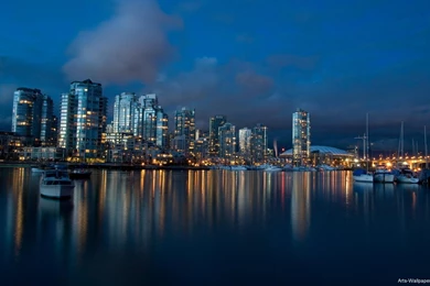 Technology Hd Free Spot Wallpapers With 1366x768 Resolution