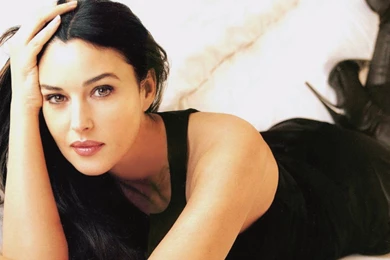 Monica Bellucci Wallpapers HD Download