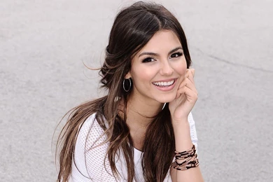 Victoria Justice Wallpapers