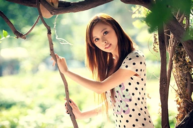 A School Girl Both Beautiful And Pure, Big Eyes And Snowy White ...