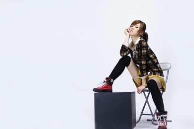 Wallpapers Skirt Description Hwang Mi Hee Yellow 1024x768 ...