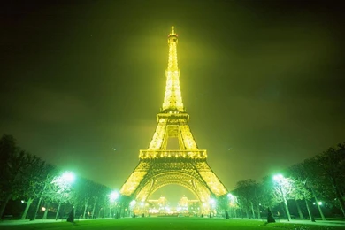 Eiffel_tower_night wallpaper.jpg