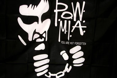1505_POW MIA HANDCUFF.jpg