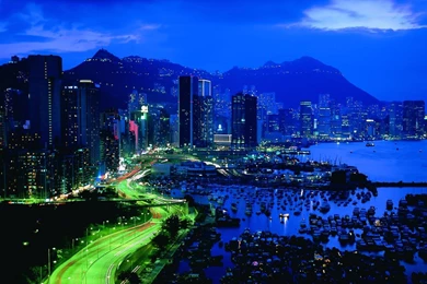 Cityscapes Awesome Night View Green Road Of Lights HD Wallpapers ...