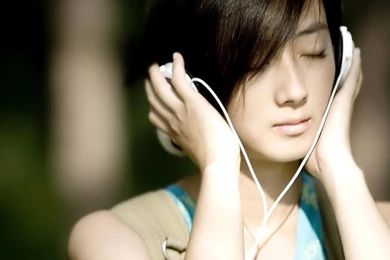 Girl Free Wallpapers Photos: Pretty Girl Wallpapers