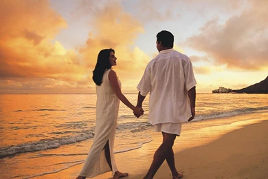 Couple Love Beach Hd Wallpapers