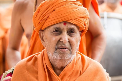 Jay Swaminarayan Wallpapers: Pramukh Swami Maharaj In Sarangpur ...