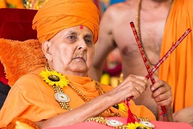 Pramukh Swami Maharaj And Lord Swaminarayan On Pinterest
