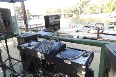 Digital DJ Mixers??   Non Wakeboarding Discussion