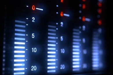 M O B I L E , W E B      A N D       G A M E S   D E S I G N ...