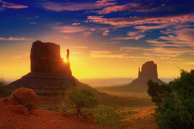 24 Monument Valley HD Wallpapers